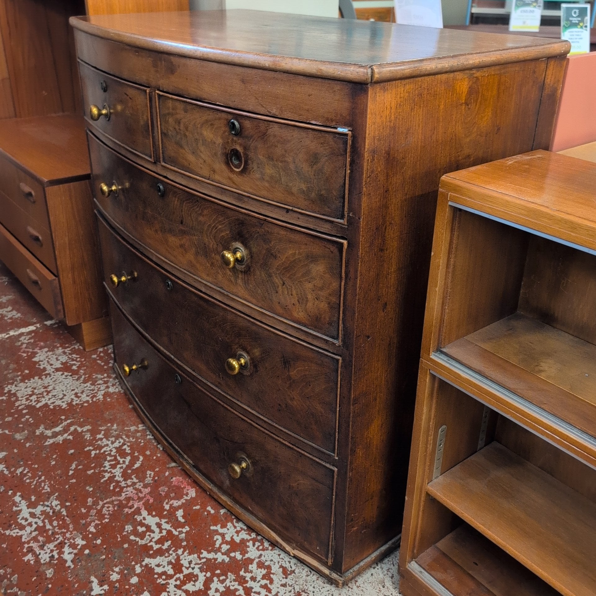 Chest of Drawers